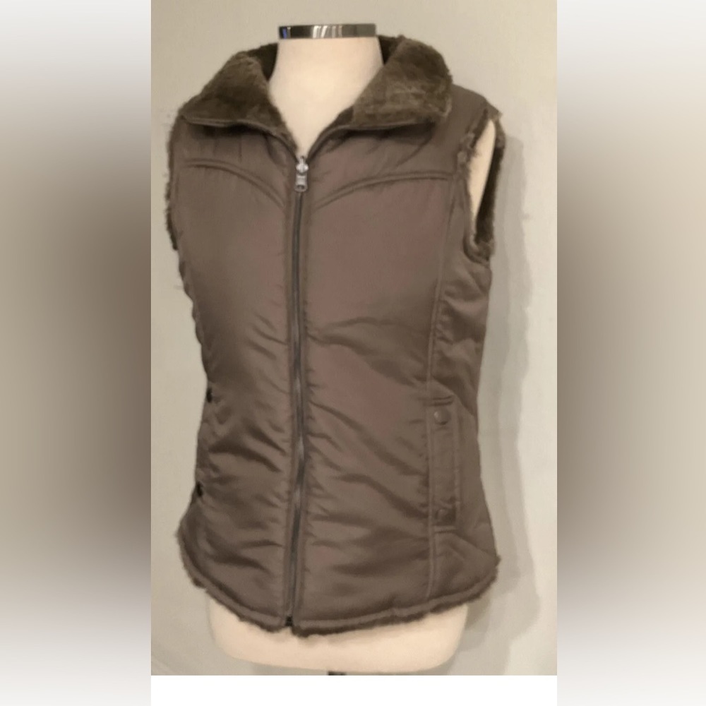 KC Collections Faux Fur Zip‎ Front Reversible Vest Polyester Brown Size
